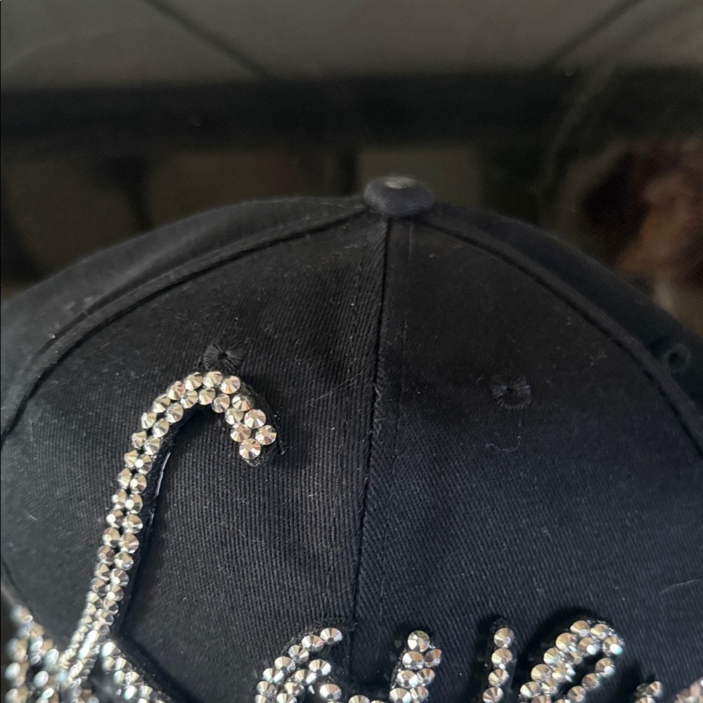 Black and Silver Rhinestone Love Cap new without tags - Picture 6 of 6